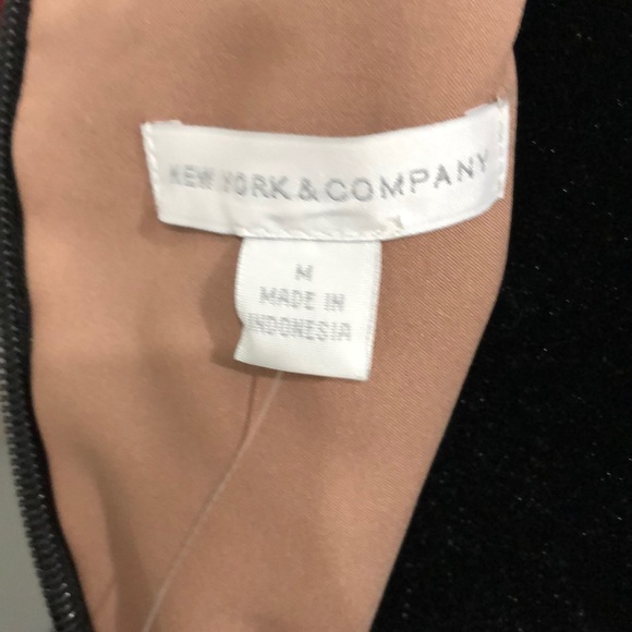 Black lace M New York&Company dress w/pockets! NWT - Picture 5 of 6